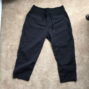 NWOT Dance Studio Crop